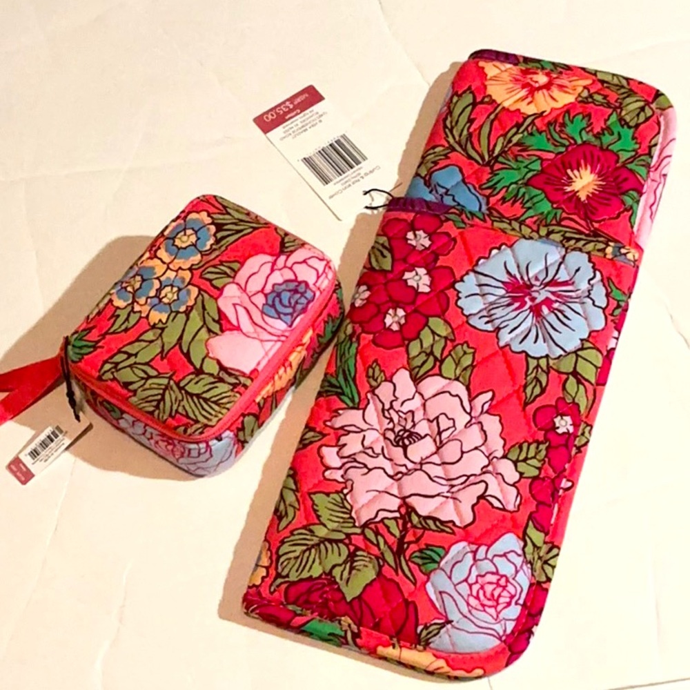 Vera Bradley travel Vibrant Gardenias